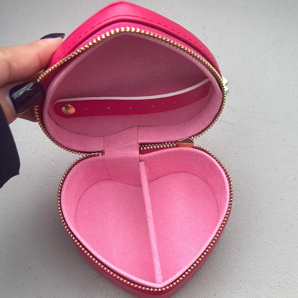 A New Day Pink Heart Cosmetic Bag - Picture 2 of 3